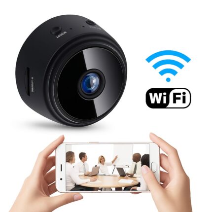 Mini telecamera WiFi HD con ingresso microSD e visione remota. Ideale per sorveglianza nascosta. Ordina ora su PezzellaShop.