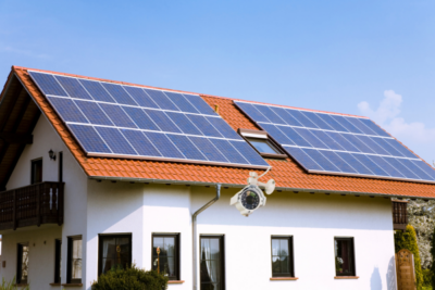 Telecamera Solare PTZ 4G | 360° Infrarossi, Ricarica Solare, Controllo da Remoto