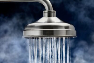 Soffione Doccia Getto Pressurizzato 3 Modalità Regolabili, Massaggiante Pelle e Cuoio Capelluto
