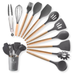 Set utensili cucina 11 pezzi in silicone con manici in legno e cestello. Antiaderenti e resistenti al calore. Ordina ora su Pezzellashop.