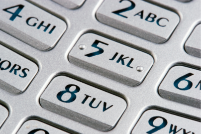 Telefono Cellulare 2.4" con Tasti | Dual SIM, Chiamata Rapida, Torci